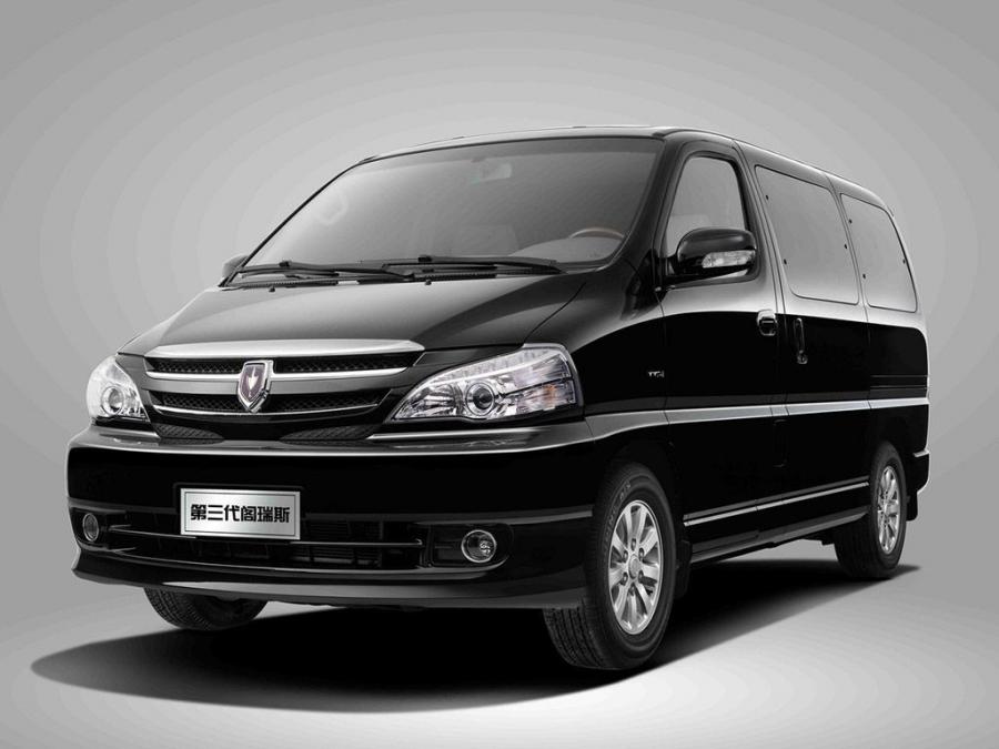  Brilliance MPV 2008 года  (фото 1 из 5)